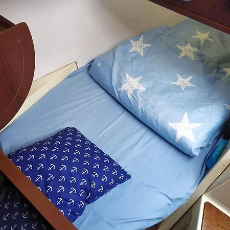 Úszó hotel Na Jachcie Lanette W Swinoujsciu