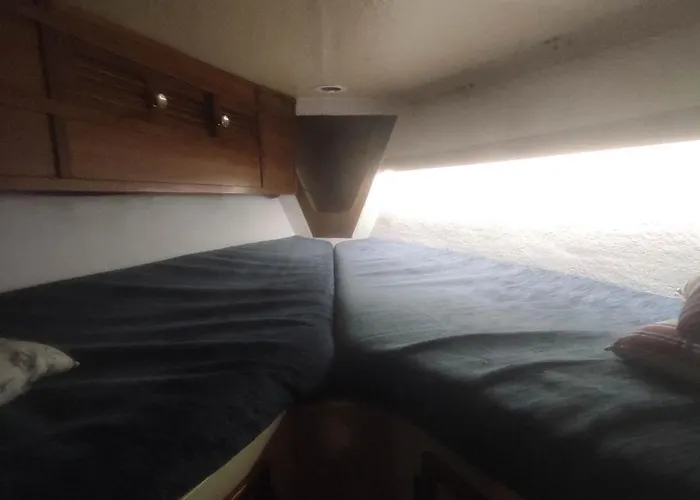 Botel Na Jachcie Lanette W Swinoujsciu